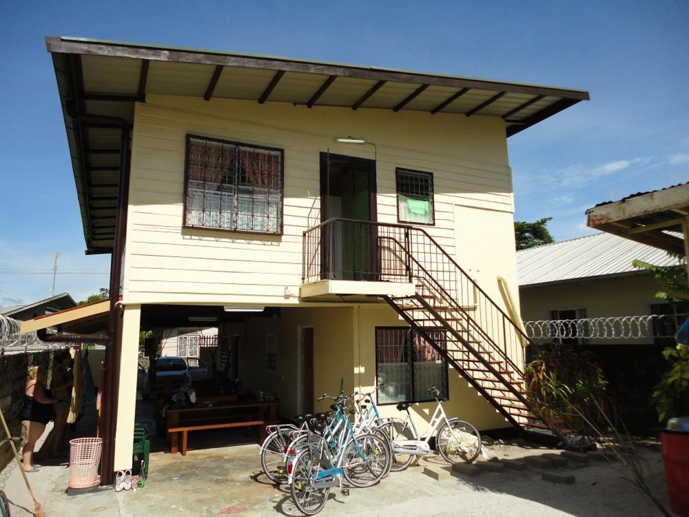 Oranjelaan 51 Bed and Breakfast Paramaribo Buitenkant foto